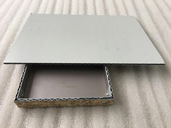 내각/천장/지붕을 위한 내화성 PVDF 알루미늄 장식적인 패널